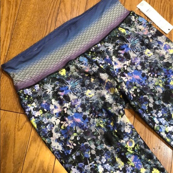 Nanette Lepore Play Plus size 1X 2X Floral Active Yoga Legging Wide Waist Pant - Picture 3 of 7